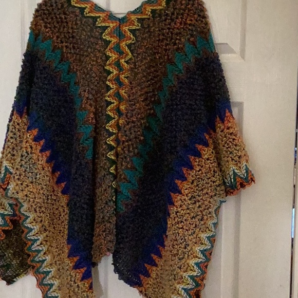 JC Sunny - Coffee-Blue Pocket Colorful Crochet Patterned Ruana - new - Picture 8 of 9